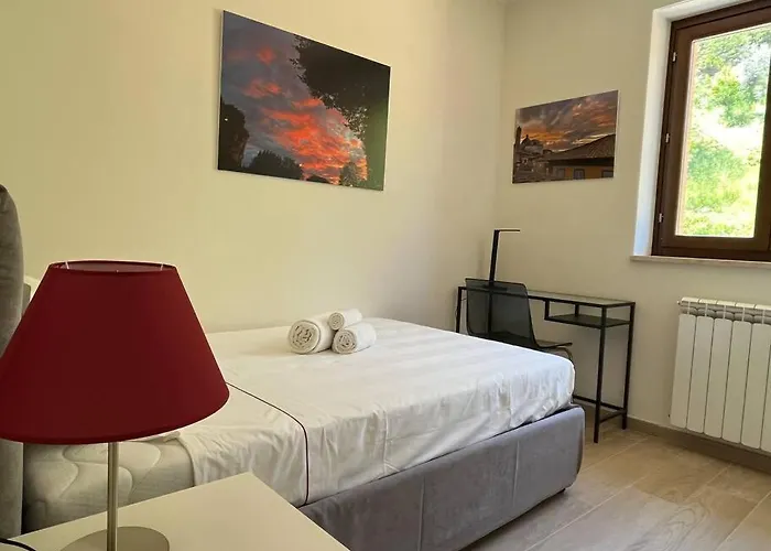 Sotto Le Mura, Loggia Сиена